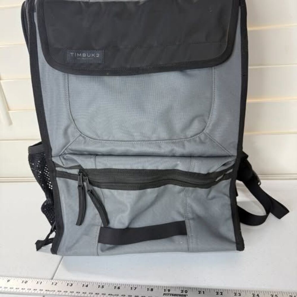 Timbuk2 Muttmover Small Dog Pet Carrier Backpack Gray Black